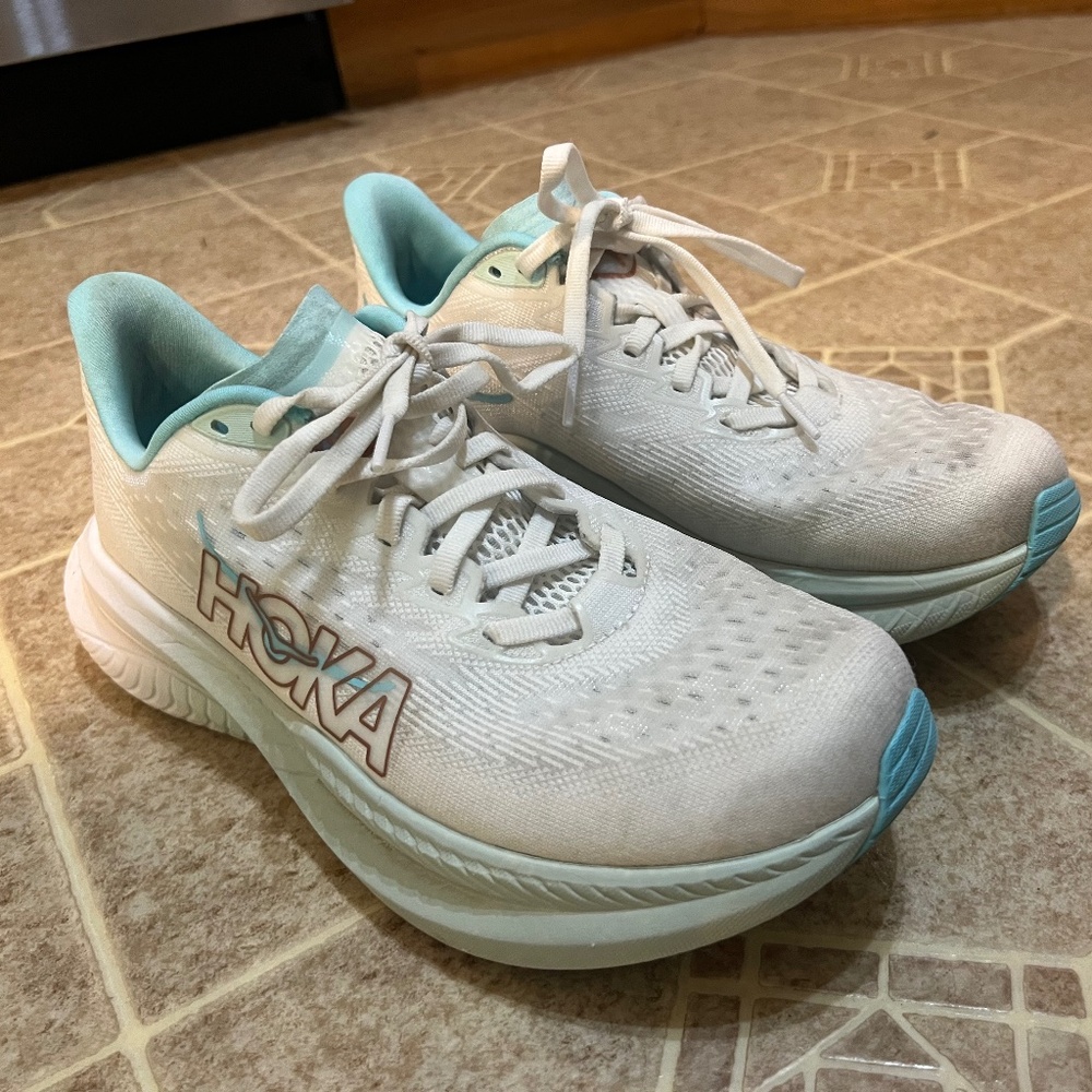 Women’s hoka